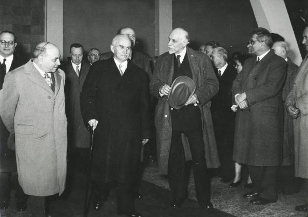 Fiera di Milano - Campionaria 1954 - Visita del presidente della Repubblica Luigi Einaudi in occasione della inaugurazione