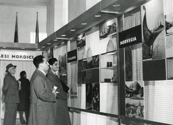 Fiera di Milano - Campionaria 1954 - Palazzo delle nazioni - Mostra ufficiale della Norvegia