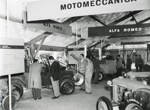 Fiera di Milano - Campionaria 1954 - Zona De Finetti - Tettoia della meccanica agricola