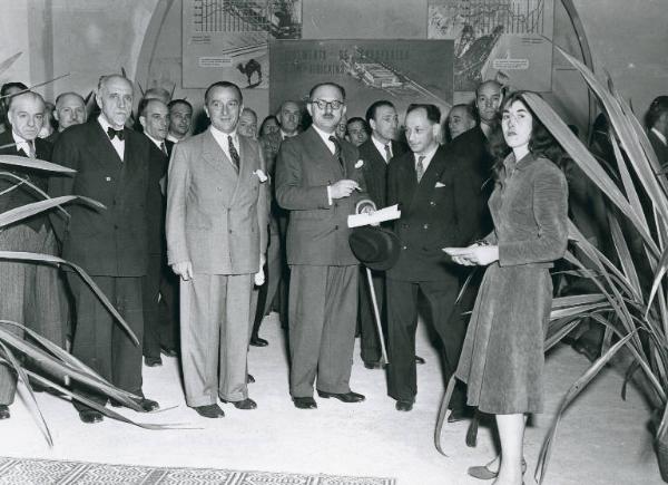 Fiera di Milano - Campionaria 1947 - Visita del ministro francese Jean Letourneau e del ministro del commercio con l'estero Cesare Merzagora