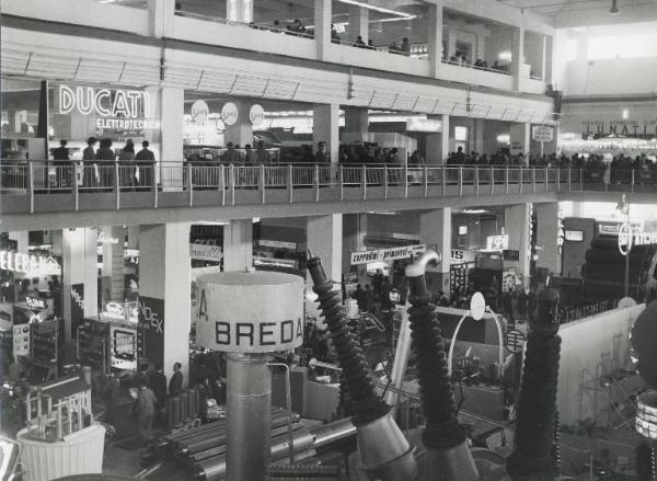 Fiera di Milano - Campionaria 1954 - Padiglione dell'elettrotecnica - Interno