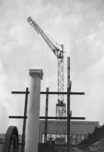 Fiera di Milano - Campionaria 1947 - Area espositiva Breda - Allestimento