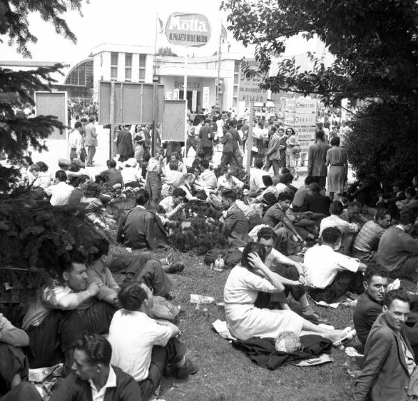 Fiera di Milano - Campionaria 1947 - Visitatori