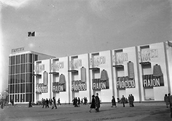 Fiera di Milano - Campionaria 1949 - Padiglione Italviscosa - Esterno