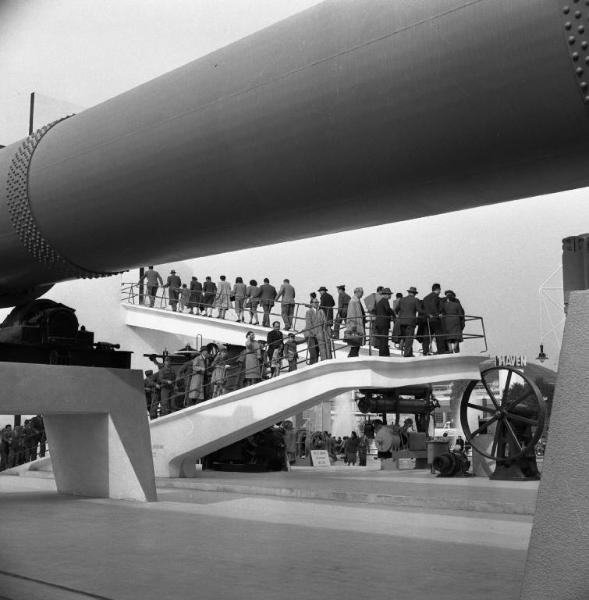 Fiera di Milano - Campionaria 1951 - Area espositiva Breda - Visitatori