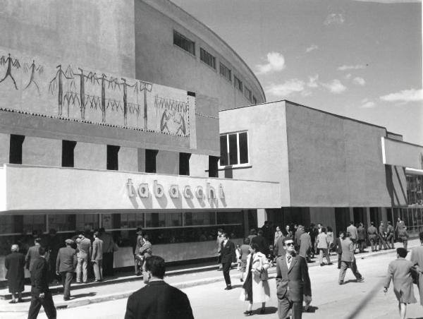 Fiera di Milano - Campionaria 1955 - Padiglione dei tabacchi - Veduta esterna