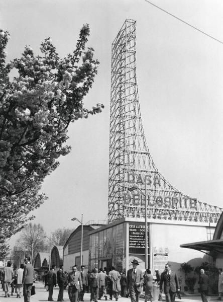 Fiera di Milano - Campionaria 1955 - Casa dell'ospite