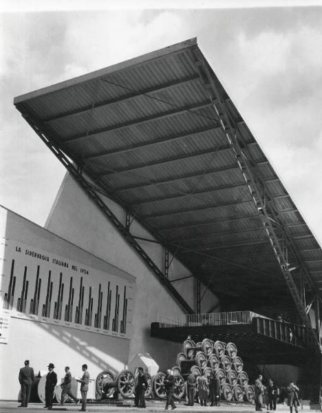 Fiera di Milano - Campionaria 1955 - Padiglione della Sidercomit - Veduta esterna