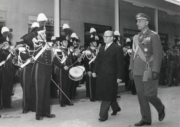 Fiera di Milano - Campionaria 1956 - Visita del presidente della Repubblica Giovanni Gronchi in occasione della inaugurazione