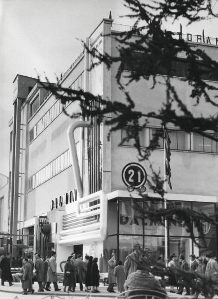 Fiera di Milano - Campionaria 1956 - Padiglione della Dalmine - Veduta esterna