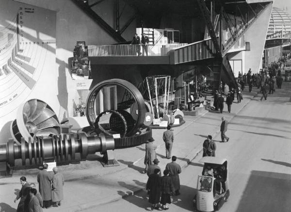 Fiera di Milano - Campionaria 1956 - Area espositiva all'aperto della Sidercomit