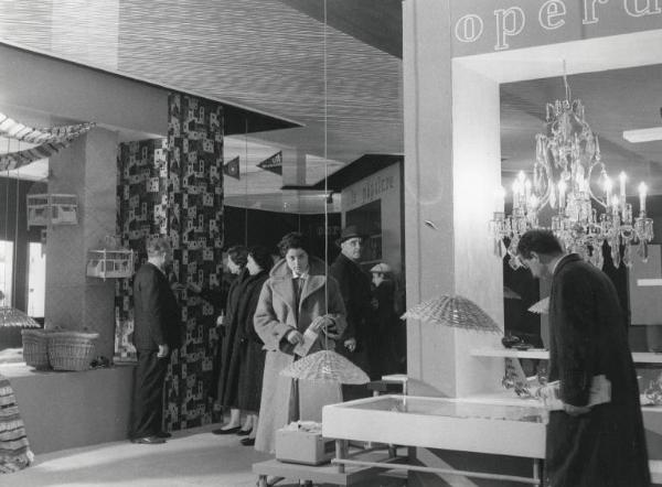 Fiera di Milano - Campionaria 1956 - Palazzo delle nazioni - Mostra ufficiale della Romania