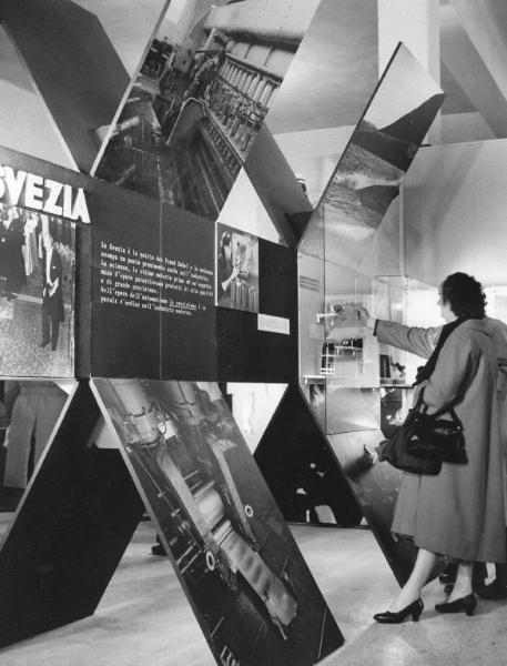 Fiera di Milano - Campionaria 1956 - Palazzo delle nazioni - Mostra ufficiale della Svezia