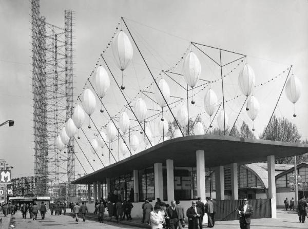 Fiera di Milano - Campionaria 1957 - Auditorio della RAI - Veduta esterna