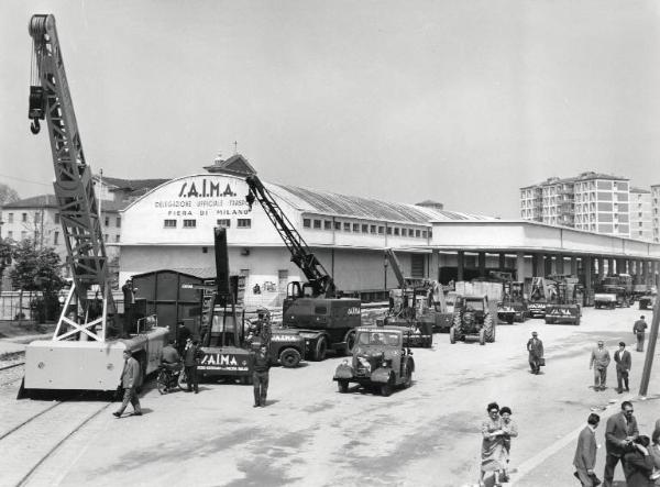 Fiera di Milano - Campionaria 1957 - Magazzini di deposito della SAIMA