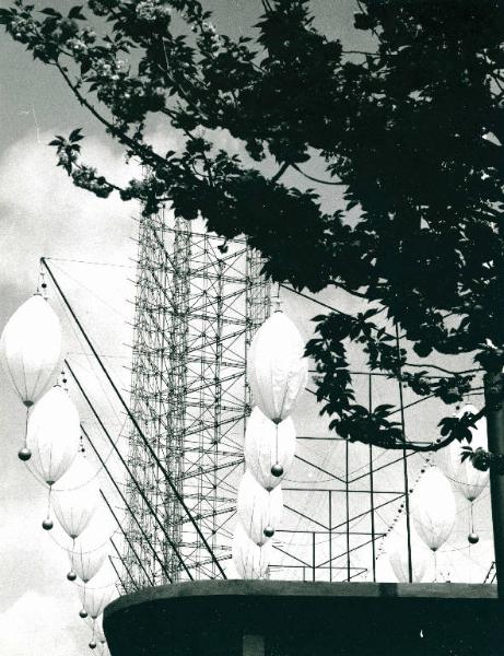 Fiera di Milano - Campionaria 1957 - Auditorio della RAI - Particolare architettonico