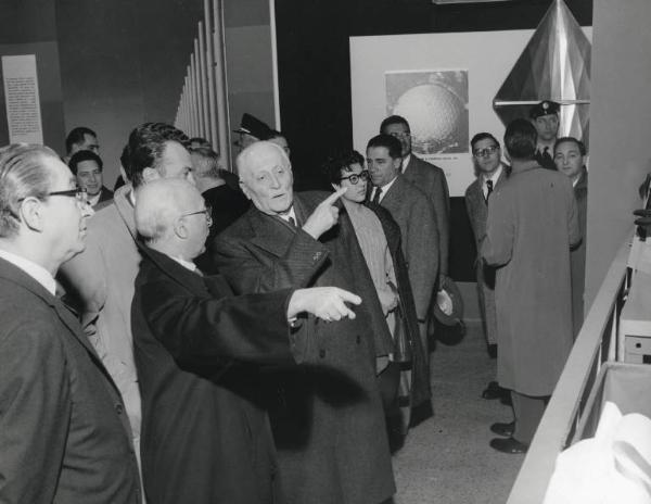 Fiera di Milano - Campionaria 1958 - Visita dell'ambasciatore degli Stati Uniti James Zellerbach