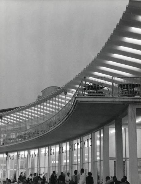 Fiera di Milano - Campionaria 1958 - Palazzo emiciclo - Veduta esterna