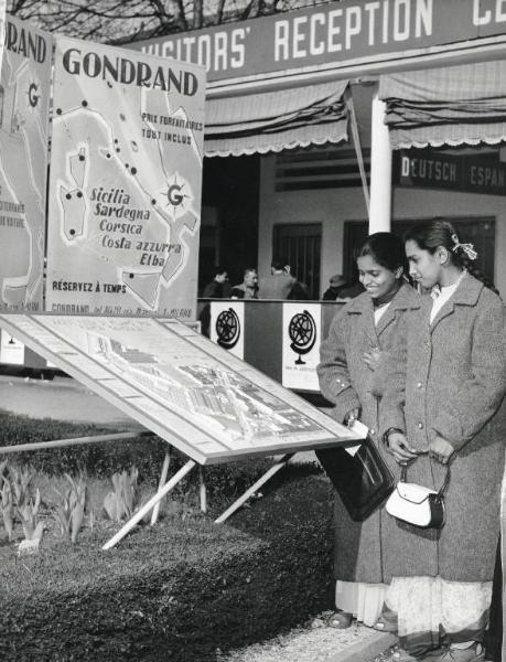 Fiera di Milano - Campionaria 1958 - Visitatori stranieri