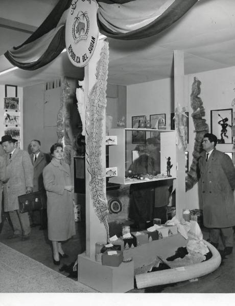 Fiera di Milano - Campionaria 1958 - Palazzo delle nazioni - Mostra ufficiale del Sudan