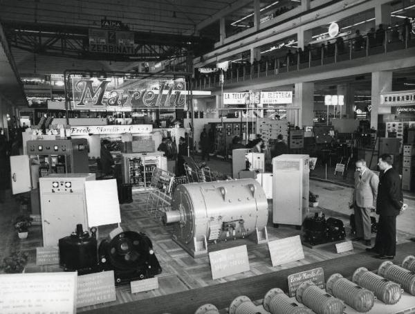 Fiera di Milano - Campionaria 1958 - Padiglione elettronica, elettrotecnica e telecomunicazioni - Interno - Stand della Ercole Marelli