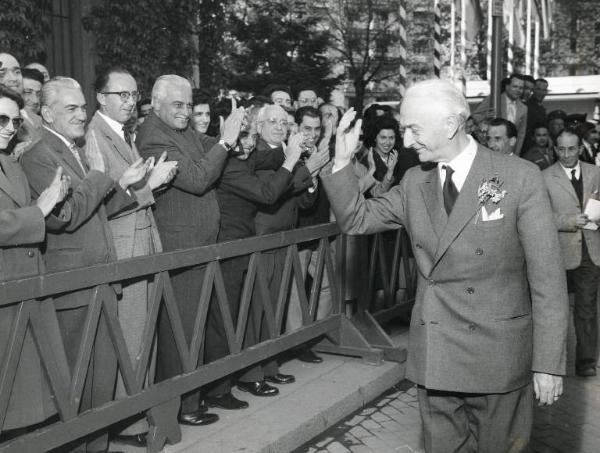Fiera di Milano - Campionaria 1959 - Visita del Presidente del Consiglio Antonio Segni
