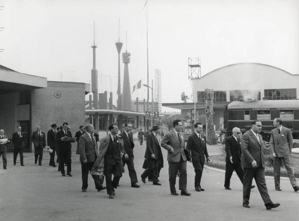 Fiera di Milano - Campionaria 1959 - Visita di una delegazione francese