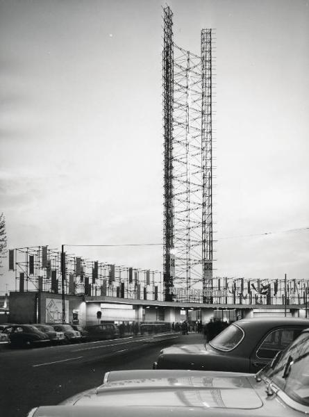 Fiera di Milano - Campionaria 1959 - Porta Agricoltura - Entrata di piazza Carlo Magno