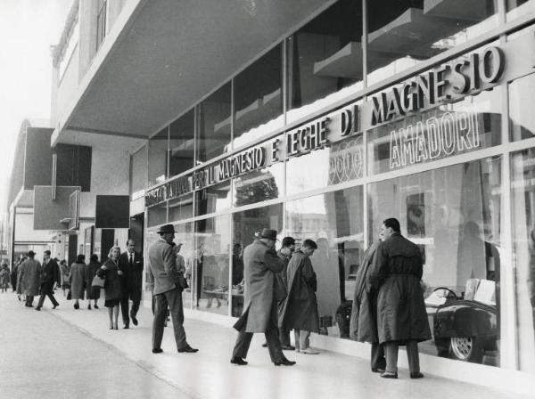 Fiera di Milano - Campionaria 1959 - Padiglione della Società Italiana per il Magnesio e Leghe del Magnesio - Veduta esterna