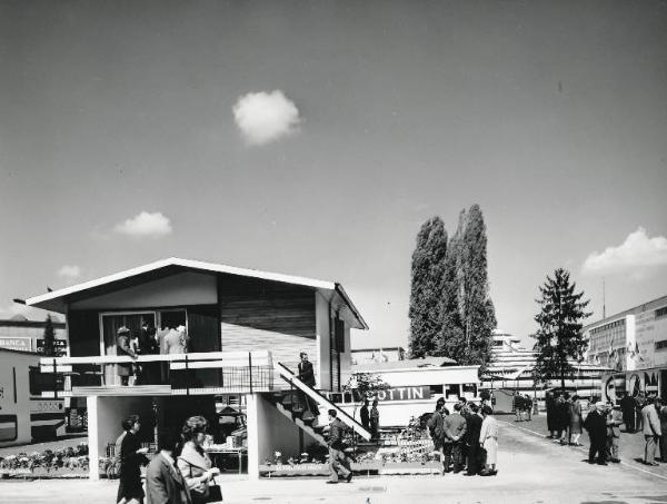 Fiera di Milano - Campionaria 1959 - Largo X - Modello di casa prefabbricata