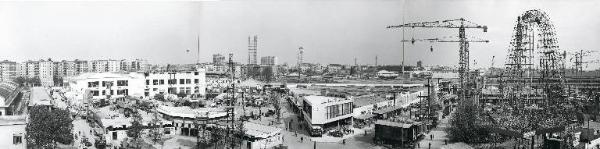 Fiera di Milano - Campionaria 1960 - Quartiere fieristico - Settore ovest - Veduta panoramica