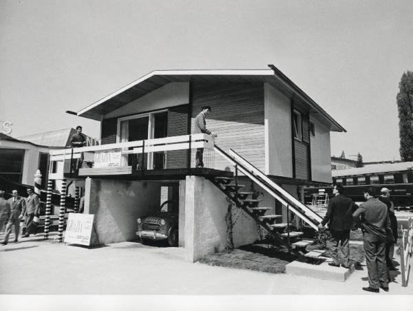 Fiera di Milano - Campionaria 1960 - Modello di casa prefabbricata "Grazia"