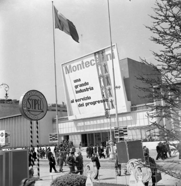 Fiera di Milano - Campionaria 1952 - Padiglione Montecatini