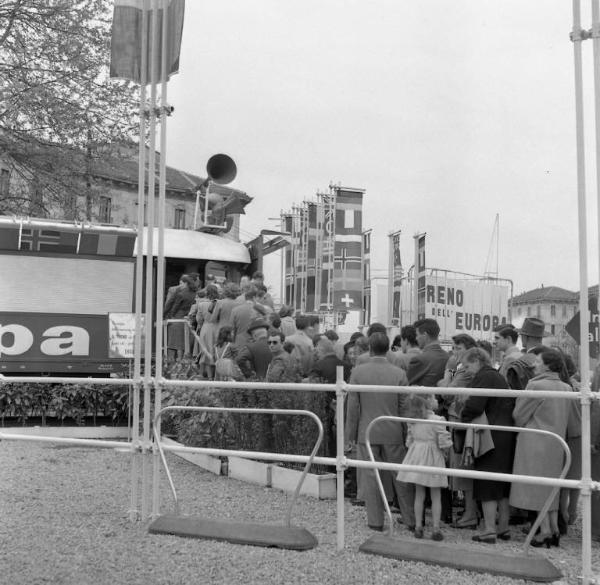 Fiera di Milano - Campionaria 1952 - Treno dell'Europa