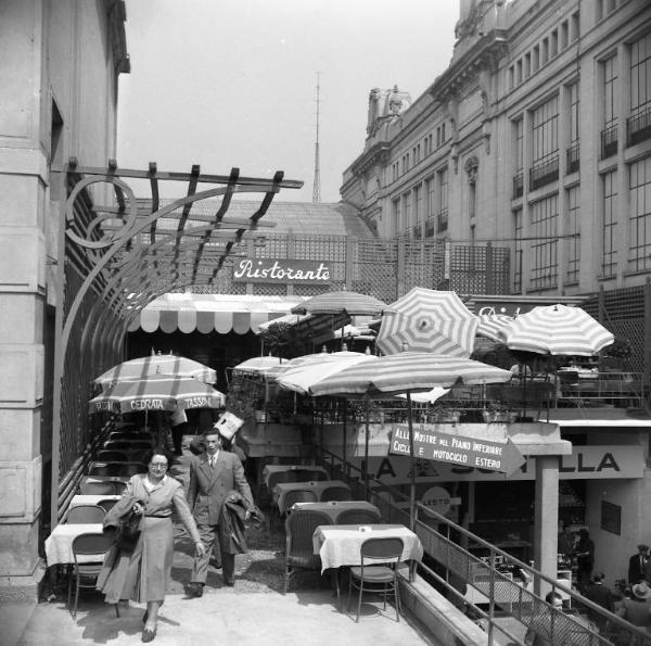 Fiera di Milano - Campionaria 1952 - Ristorante