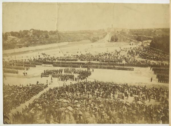 Roma - Basilica di Santa Croce in Gerusalemme (?) - 1867 - Rivista delle truppe del corpo di spedizione francese che avevano combattuto a Mentana