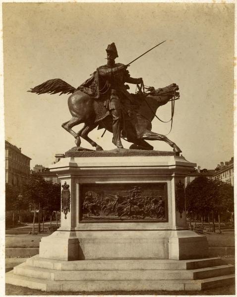 Torino - Piazza Solferino - Monumento a Ferdinando di Savoia, duca di Genova, eseguito da Alfonso Balzico