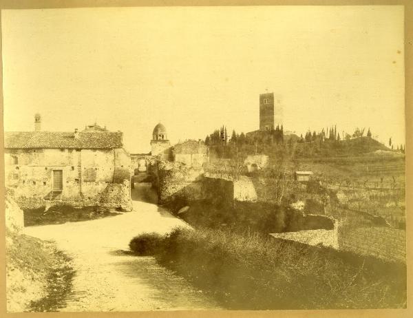 Veduta di Solferino con la Rocca