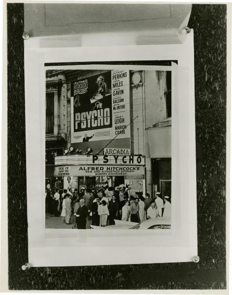 Ingresso del cinema Arcadia - première del film - film "Psyco" (Alfred Hitchcock)