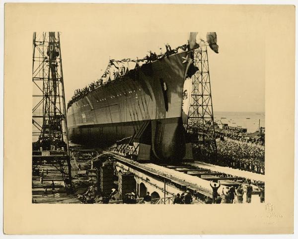 Genova Sestri - 22 agosto 1937 - Varo della "Littorio"