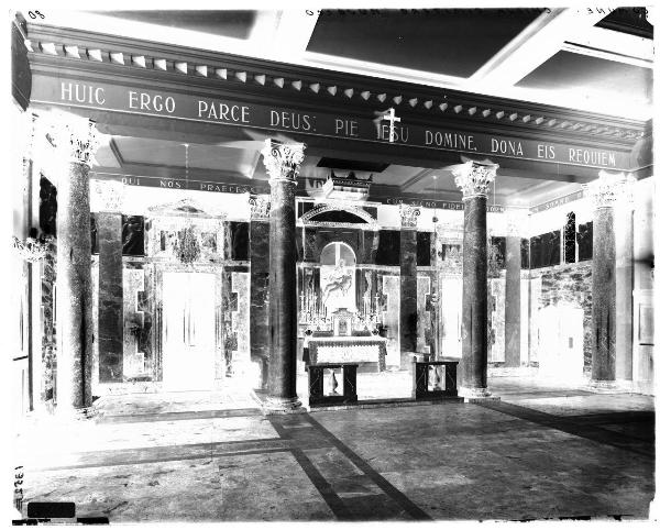 Milano - Cimitero Maggiore - Cimitero di Musocco - chiesa - interno