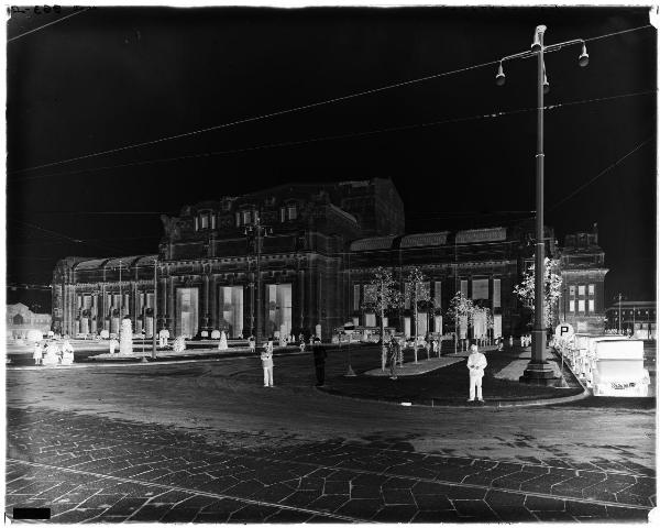 Milano - piazza Duca d'Aosta - Stazione Centrale - facciata