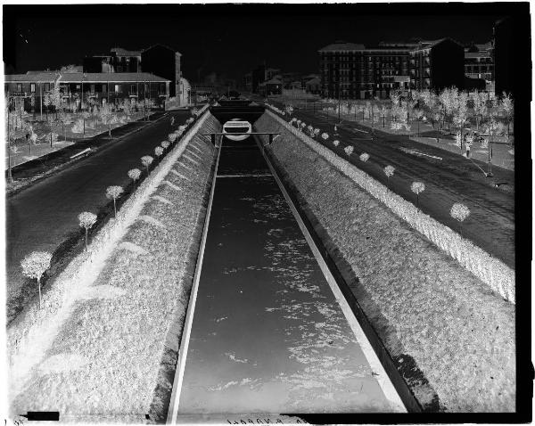 Milano - piazza Napoli - fiume Olona