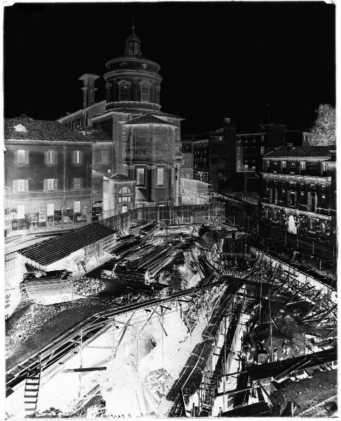 Milano - piazza Crispi - lavori in corso - Basilica di San Carlo al Corso