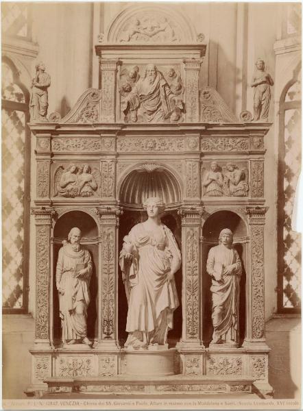 Bartolomeo di Francesco detto Bartolomeo Bergamasco e scuola padovana sec. XVI - Maddalena e i Santi Andrea e Filippo - Scultura - Marmo - Venezia - Chiesa dei Santi Giovanni e Paolo - Altare