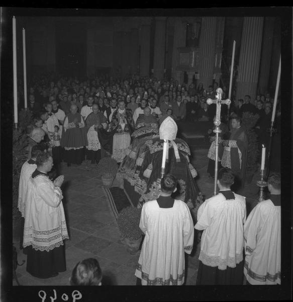 Funerale Mons. Domenico Menna - Messa vespertina di suffragio - Mantova - Duomo