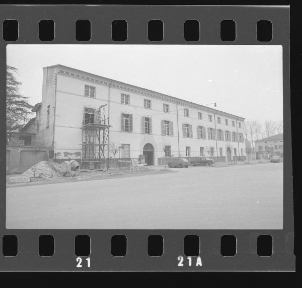 Quingentole - Piazza Italia - Ex Villa vescovile gonzaghesca - Palazzo municipale - Lavori di restauro