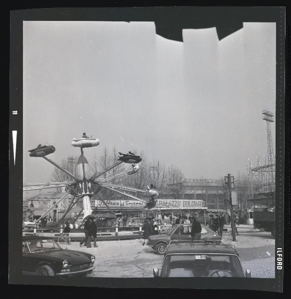 Luna park - Mantova - Piazzale Te - Giostra Thunder Jet