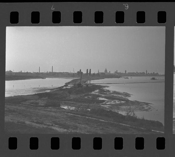 Mantova - Lago Inferiore - Lavori di bonifica - Vista dall'alto