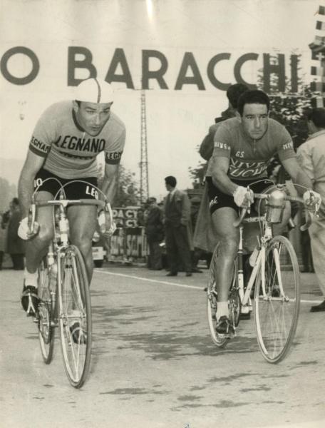 Ciclismo - Pierino Baffi - Dalmine - Trofeo Baracchi - In gara accanto a Giorgio Albani